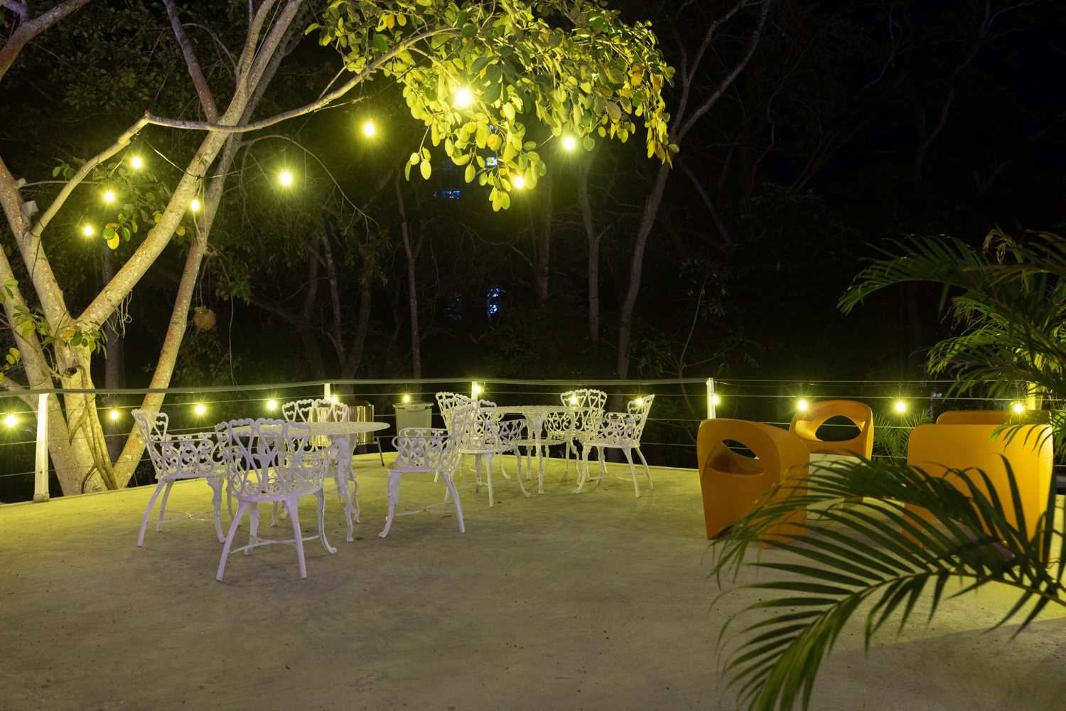 La terraza de noche